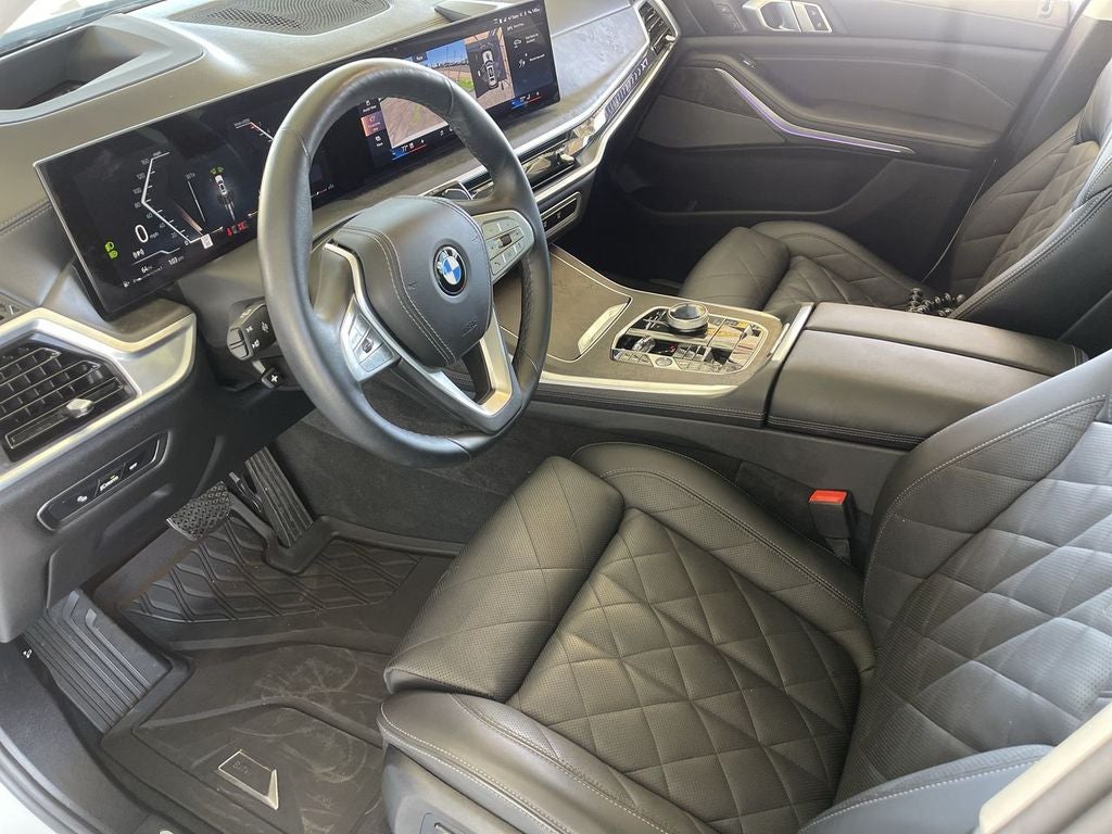 2024 BMW X7 xDrive40i