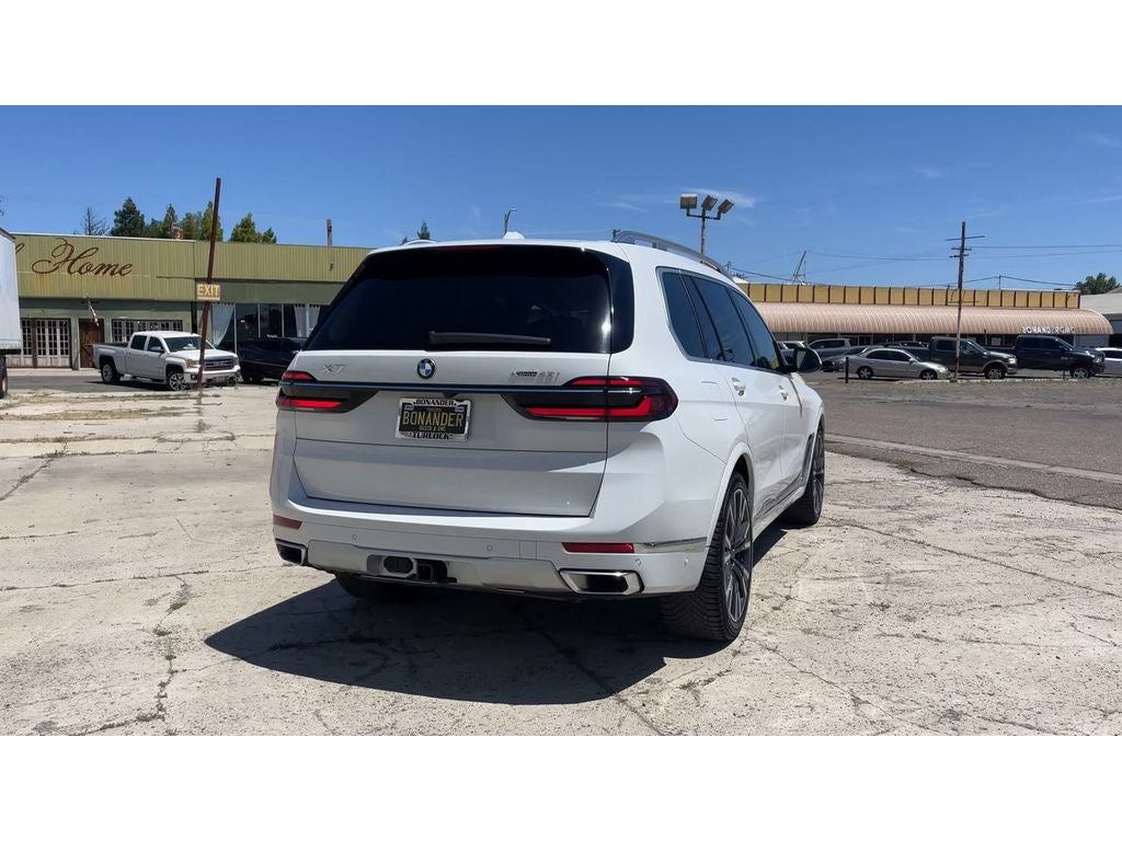 2024 BMW X7 xDrive40i