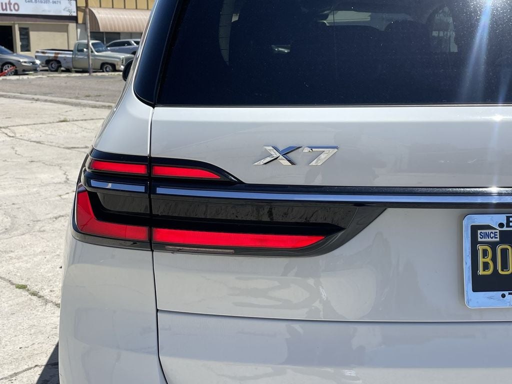 2024 BMW X7 xDrive40i