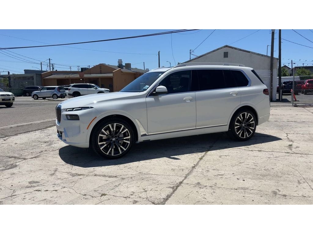 2024 BMW X7 xDrive40i