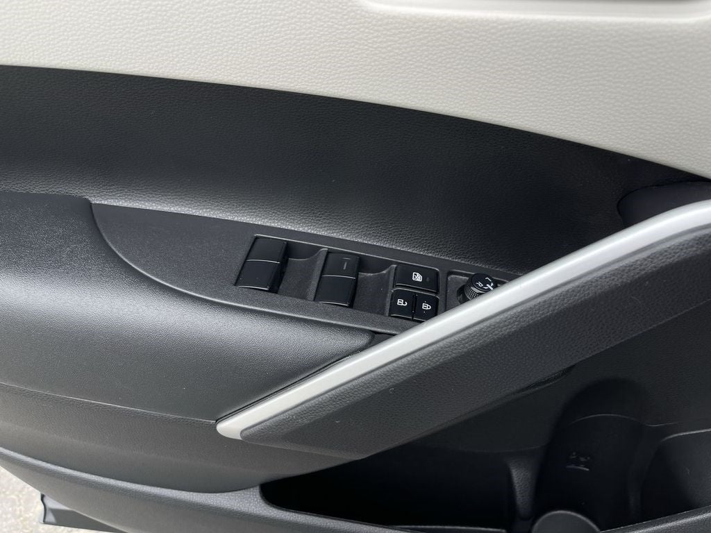 2024 Toyota Corolla Cross L