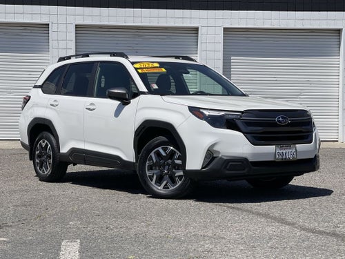 2025 Subaru Forester Premium