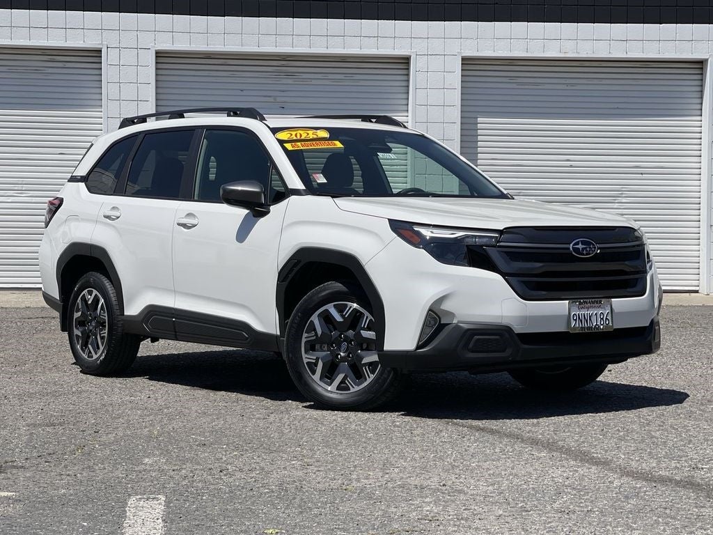 2025 Subaru Forester Premium