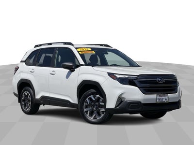 2025 Subaru Forester Premium