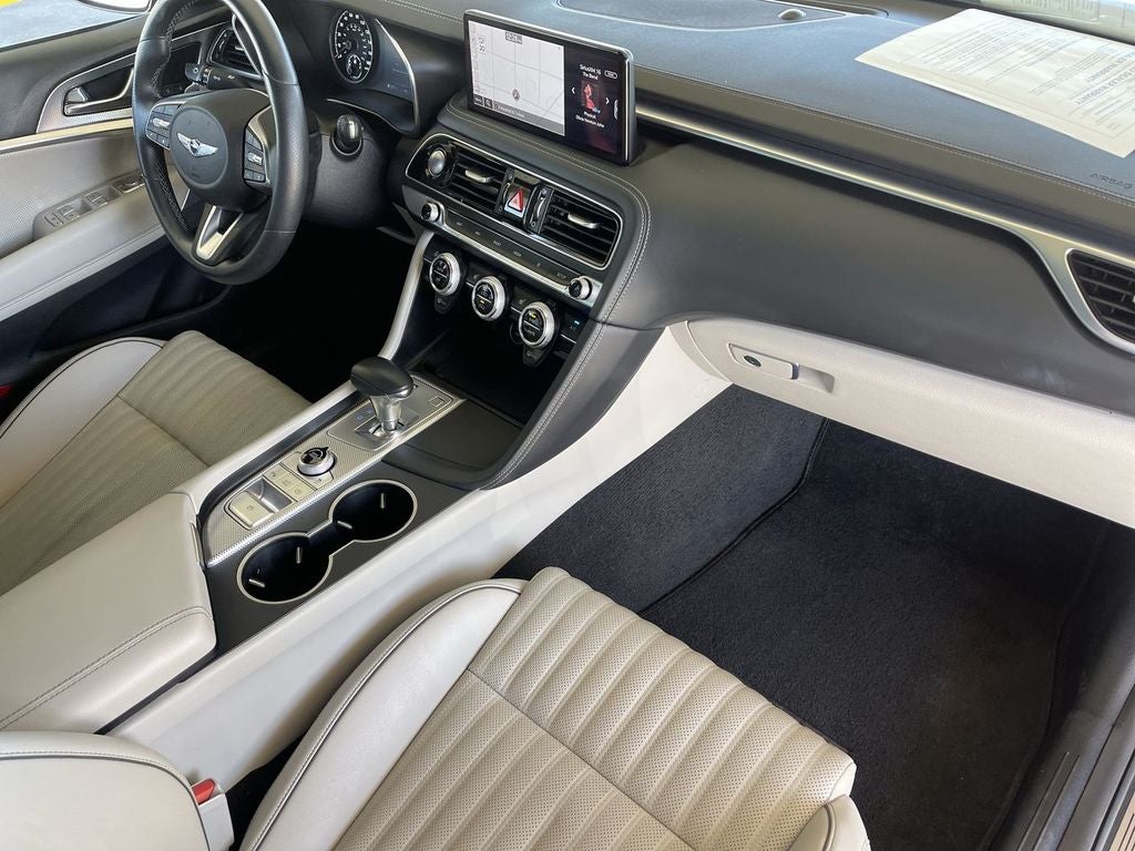 2022 Genesis G70 2.0T