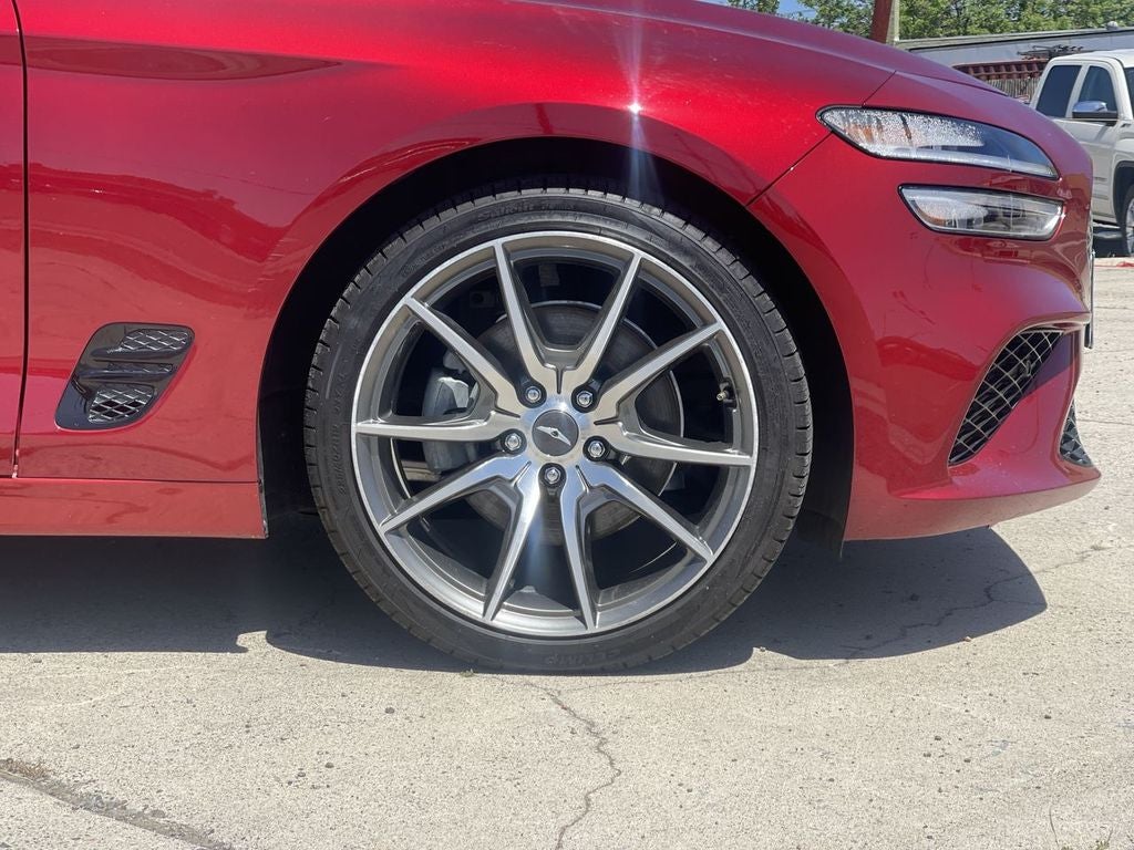 2022 Genesis G70 2.0T