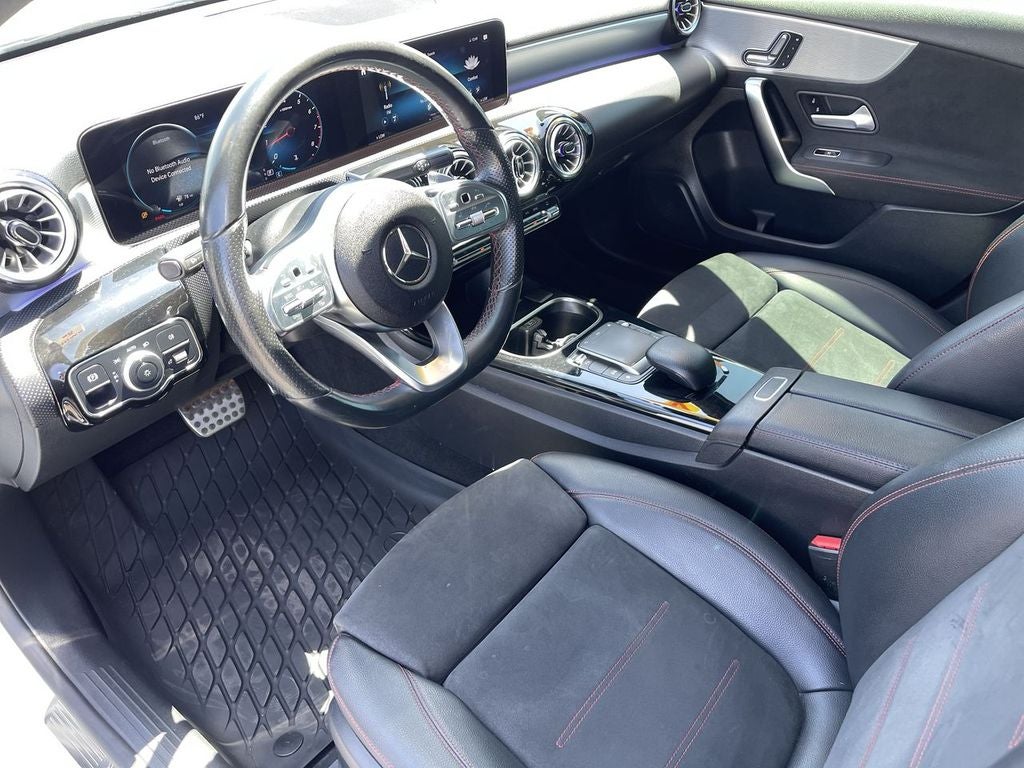2022 Mercedes-Benz A 220 A 220