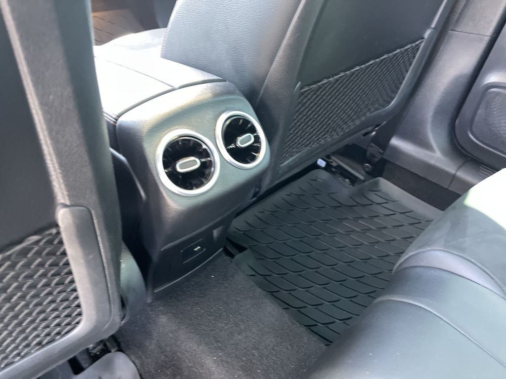 2022 Mercedes-Benz A 220 A 220