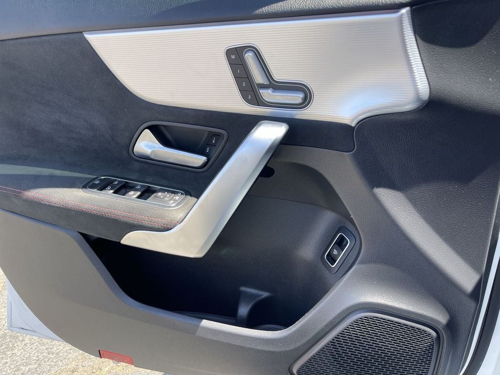 2022 Mercedes-Benz A 220 A 220