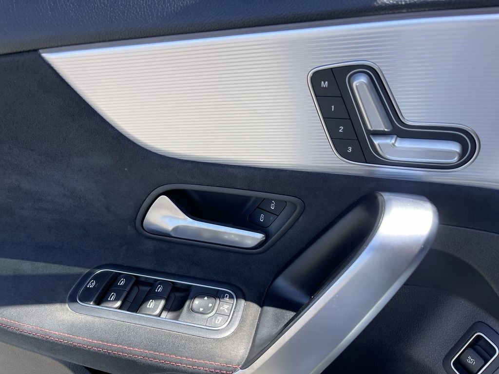 2022 Mercedes-Benz A 220 A 220
