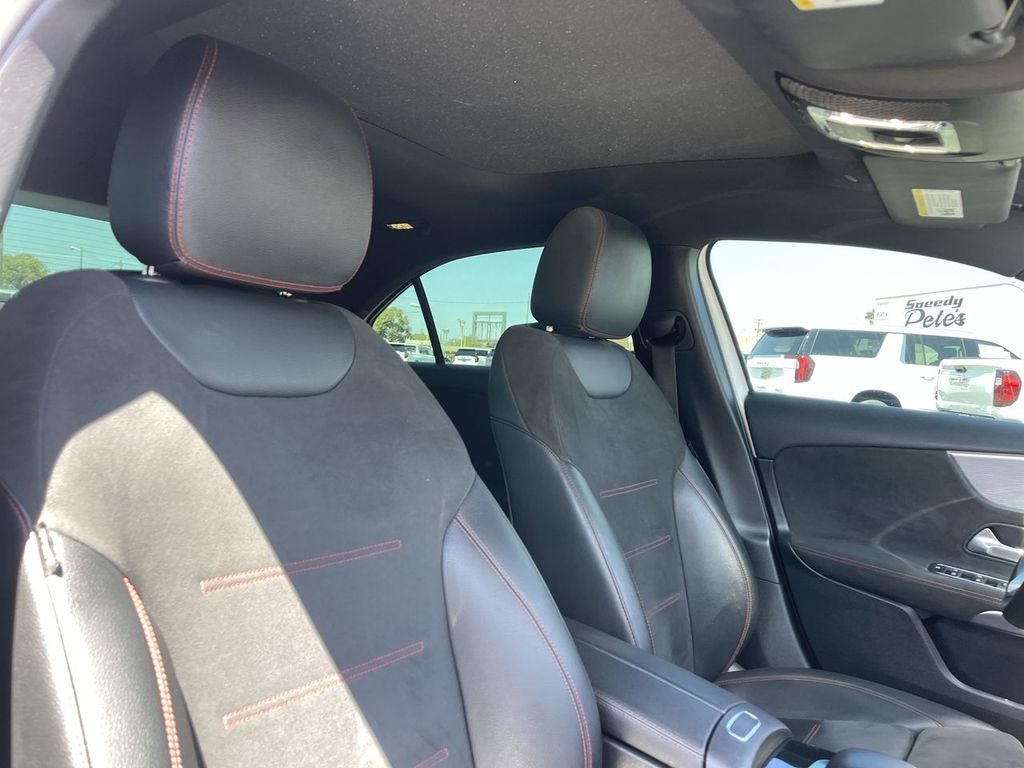 2022 Mercedes-Benz A 220 A 220