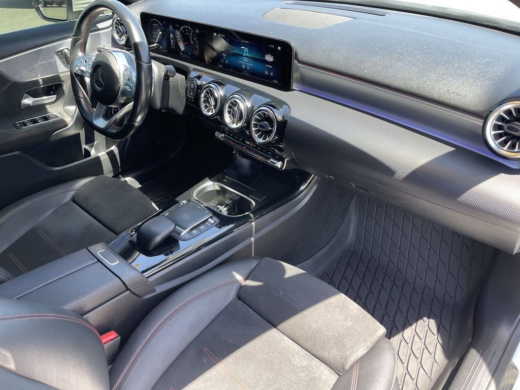 2022 Mercedes-Benz A 220 A 220