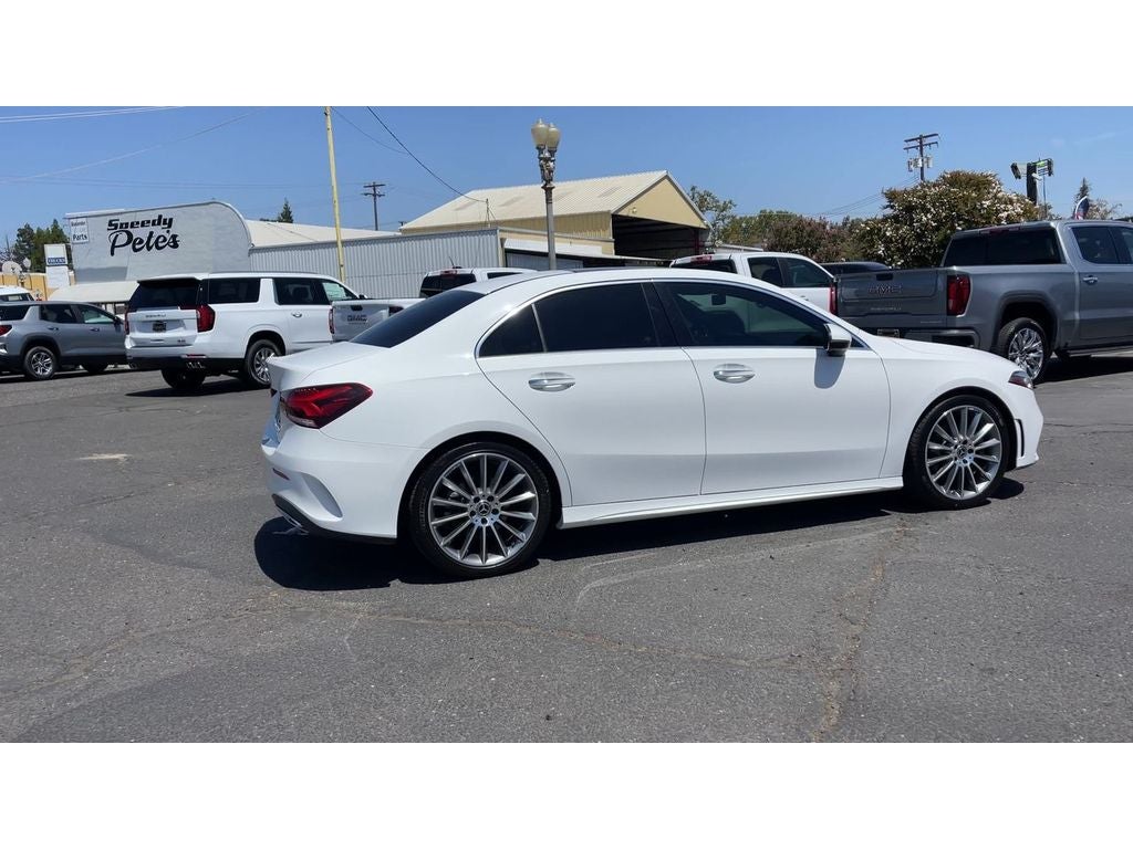 2022 Mercedes-Benz A 220 A 220