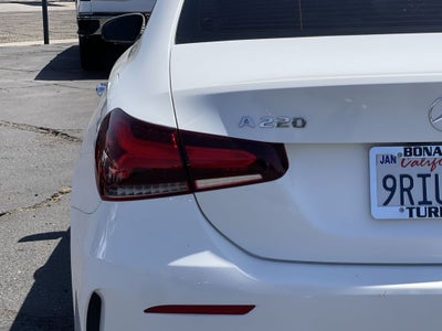 2022 Mercedes-Benz A 220 A 220