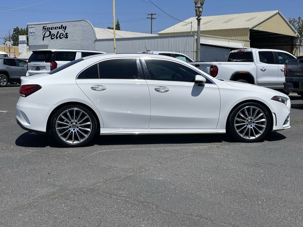 2022 Mercedes-Benz A 220 A 220