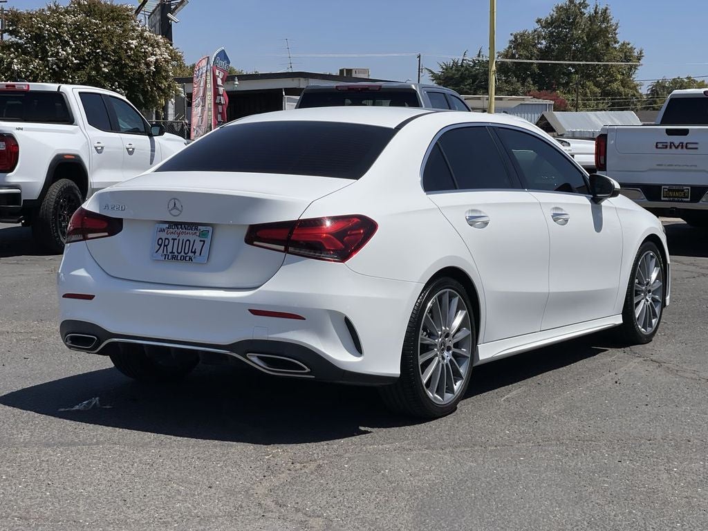 2022 Mercedes-Benz A 220 A 220