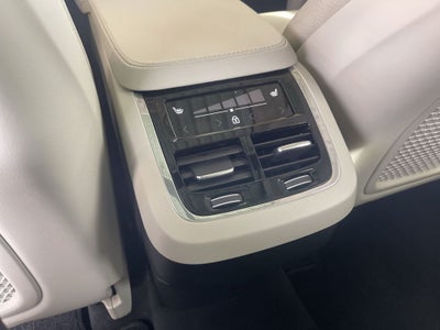 2023 Volvo XC90 Plus