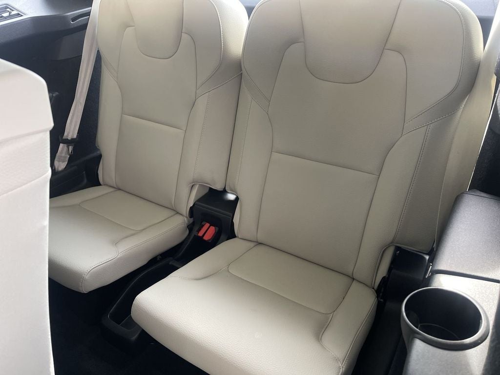 2023 Volvo XC90 Plus