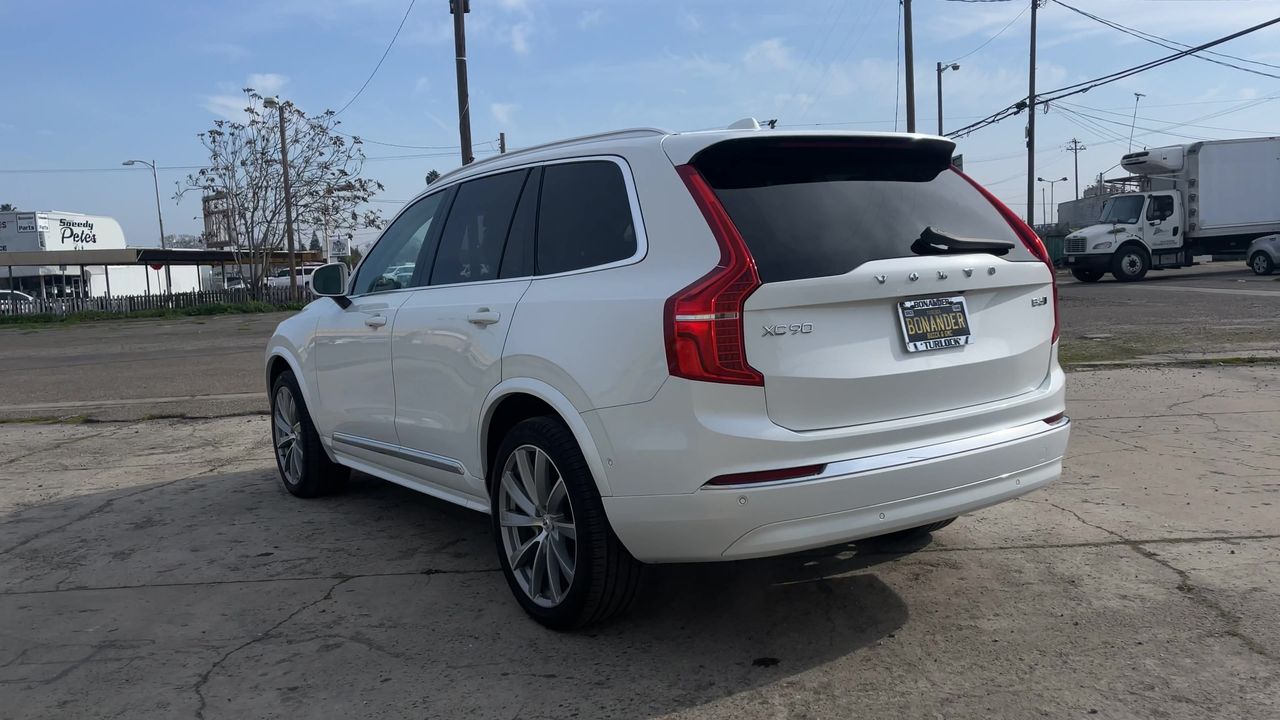 2023 Volvo XC90 Plus