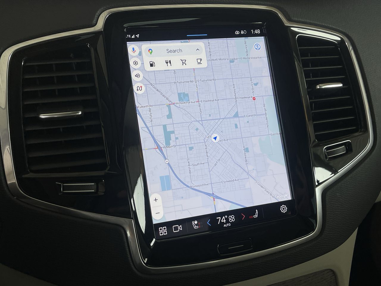 2023 Volvo XC90 Plus