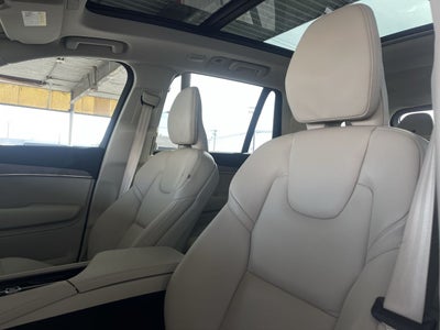 2023 Volvo XC90 Plus