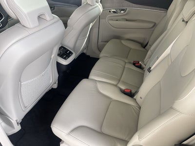 2023 Volvo XC90 Plus