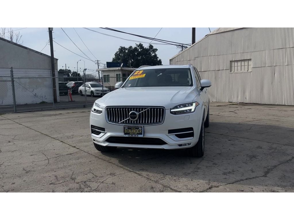 2023 Volvo XC90 Plus