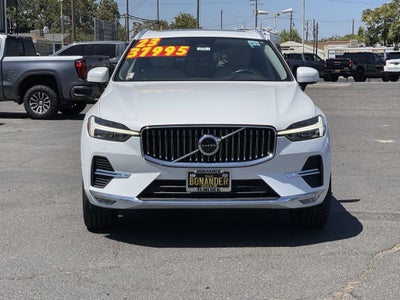 2023 Volvo XC60 B5 Plus Bright Theme